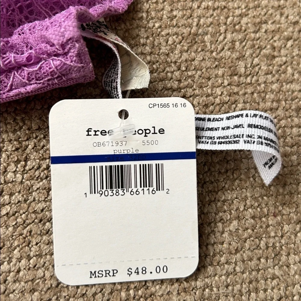 Free People Clara Eyelash Underwire Bra Purple Size 32 DD NWT